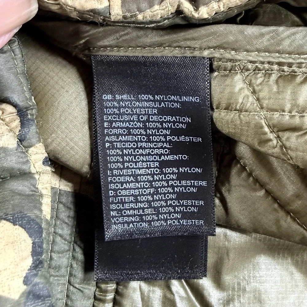 The North Face Mens XL ThermoBall Camo Vest Lightweight Puffer Full Zip